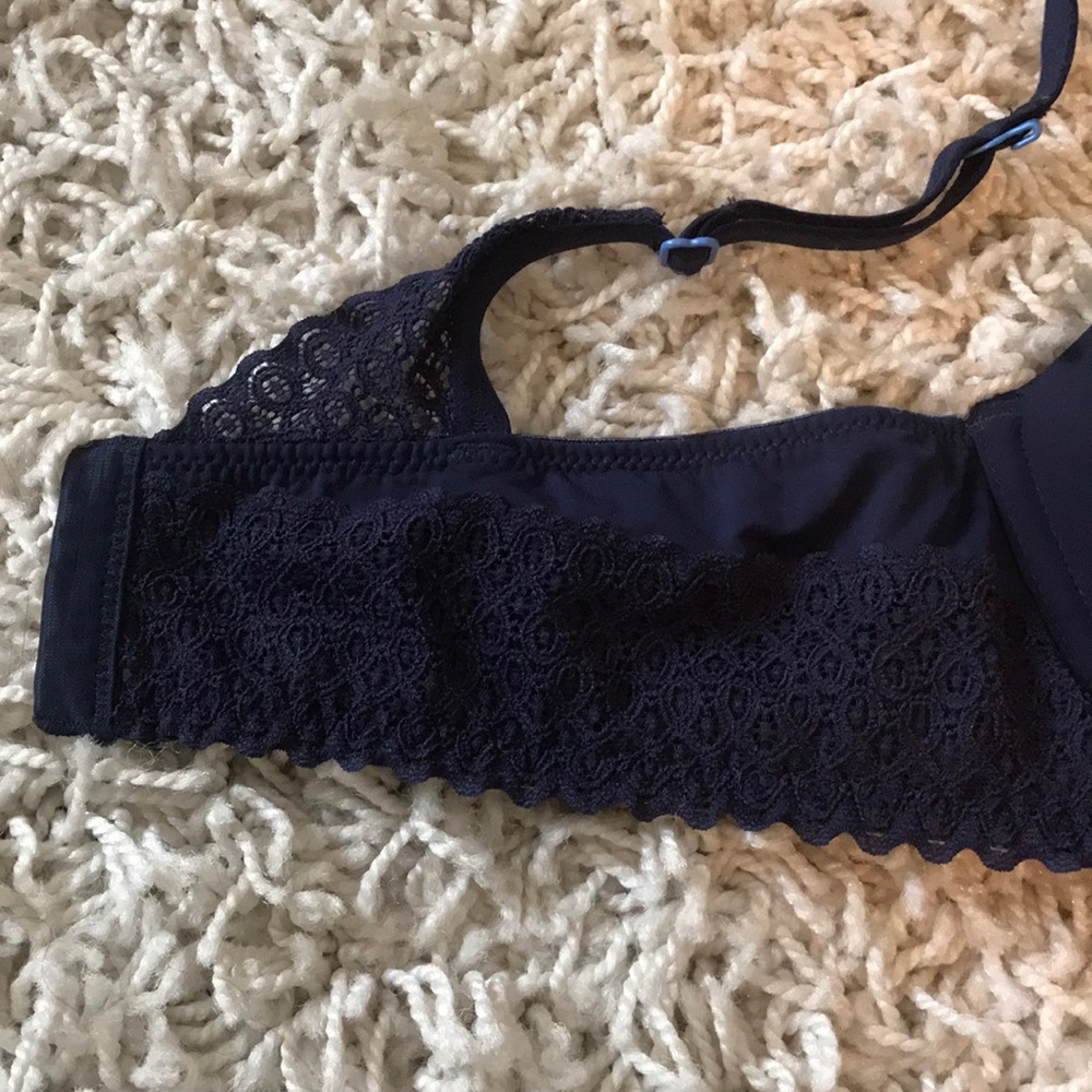 Bra - Picture 2 of 2